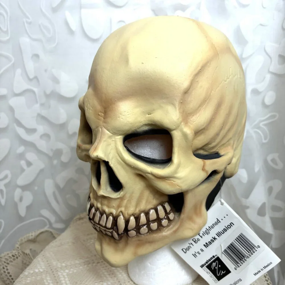 Mask Illusions Vintage Collectible 90’s Realistic Skull Latex Mask